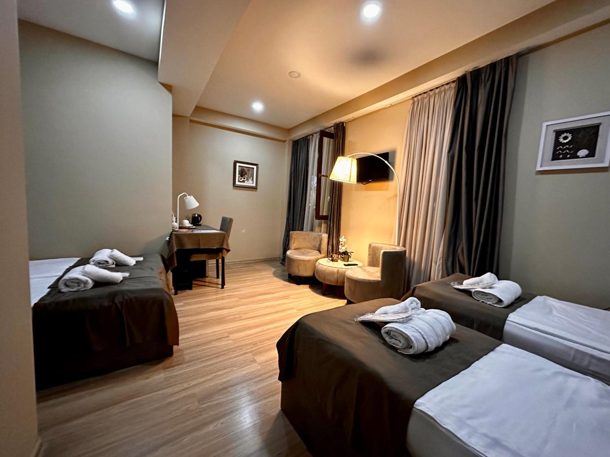 Terrace Tbilisi Center Hotel Ngoại thất bức ảnh