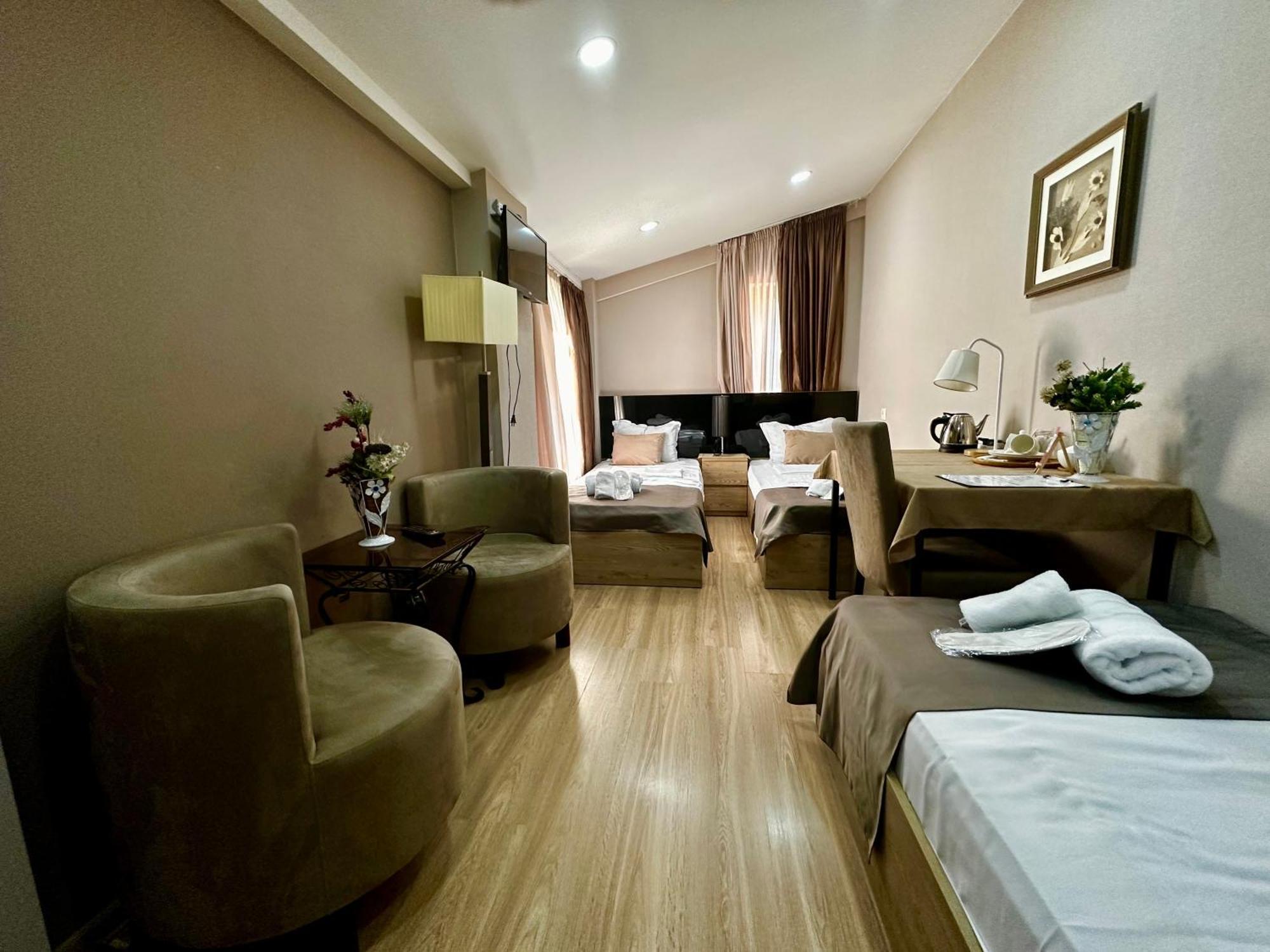 Terrace Tbilisi Center Hotel Ngoại thất bức ảnh